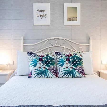 Nina Apartament * Tías