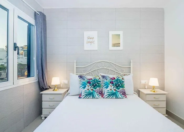 Nina Apartament Apartman Tías